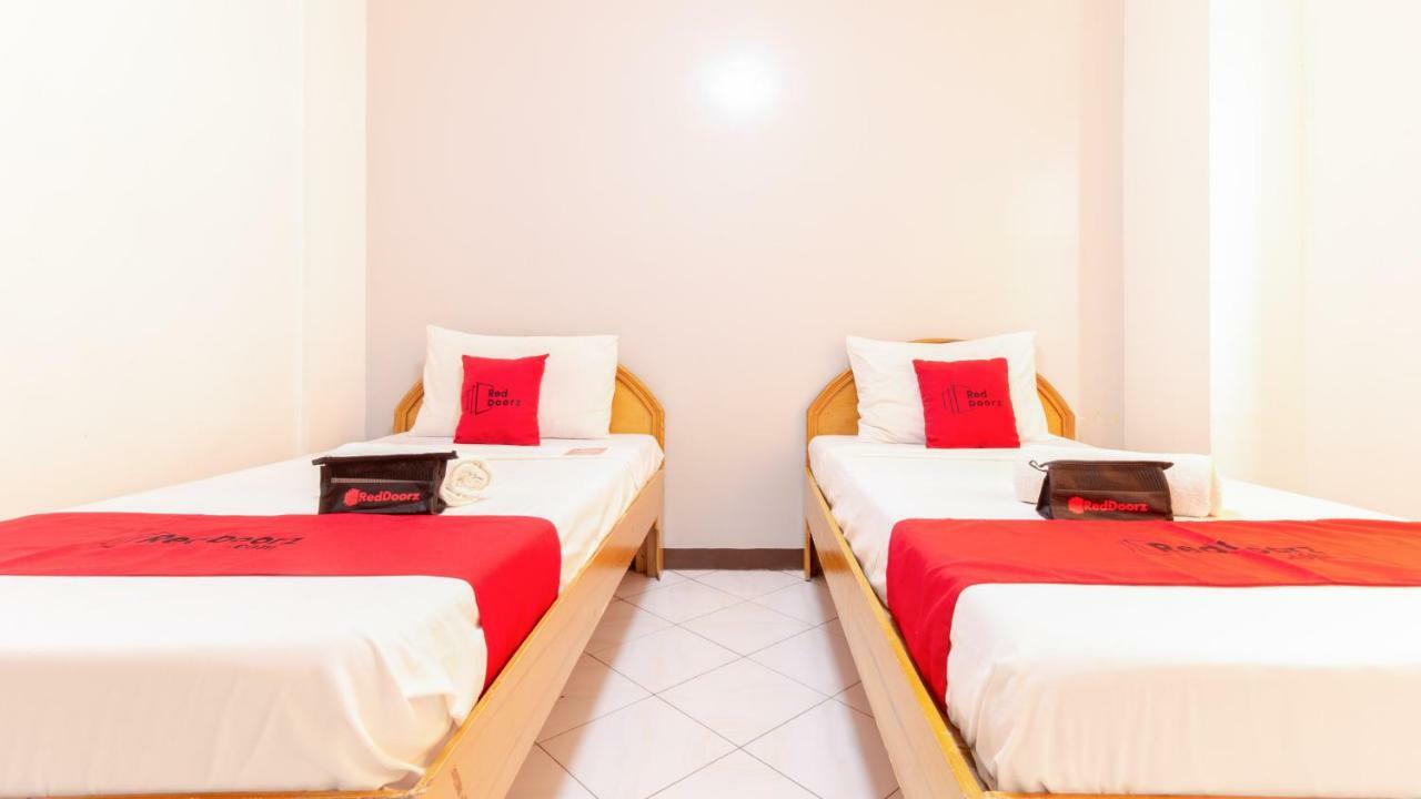 Reddoorz @ Paterno Street Tacloban Ξενοδοχείο Εξωτερικό φωτογραφία